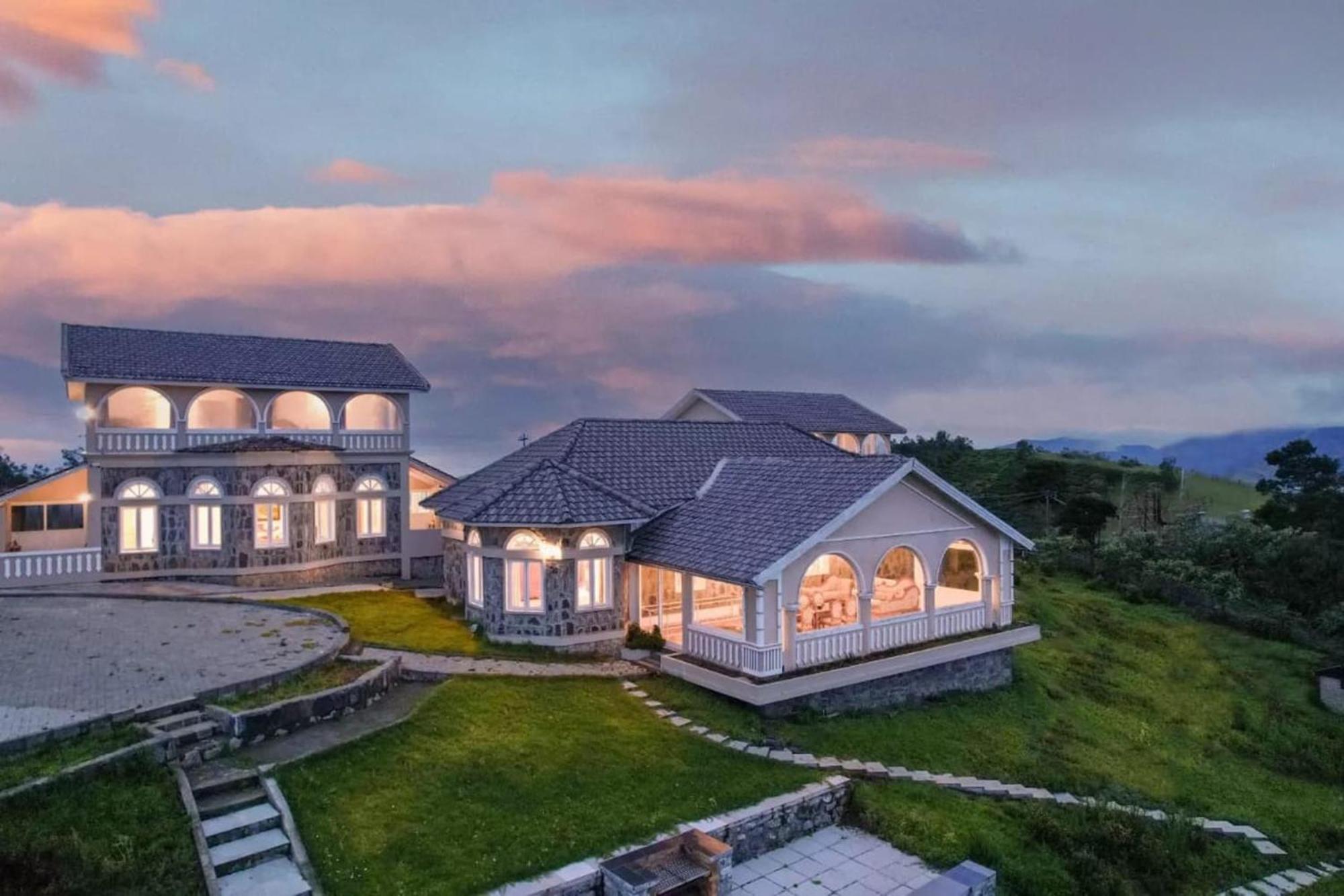 Emerald Stays Ooty By Voye Homes , Italian Luxury Near Ooty Emerald Lake 외부 사진