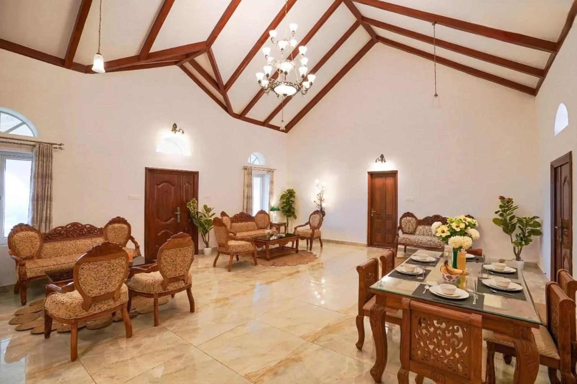 Emerald Stays Ooty By Voye Homes , Italian Luxury Near Ooty Emerald Lake 외부 사진